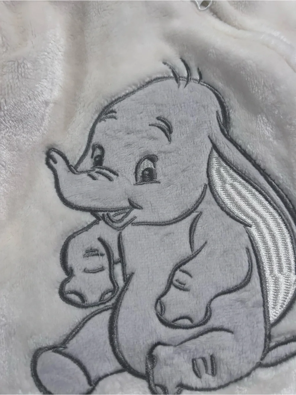 Disney Soft Cream Baby One-Piece Hooded Romper Dumbo Appliqué. Size 6/9M NWT - Picture 2 of 10